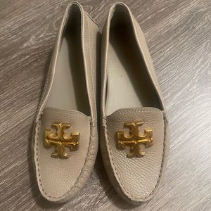 Tory Burch Everly Pebble Leather Flat Shoe